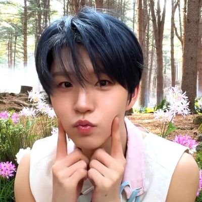 ˚₊‧꒰ა yena ໒꒱ ‧₊˚