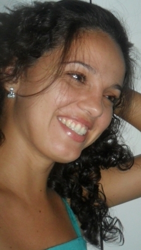 Mossoroense, Presbiteriana; estudante de Economia; amante da vida, familia, amigos, e acima de td de DEUS!