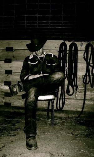 DntFckArnd's profile picture. 