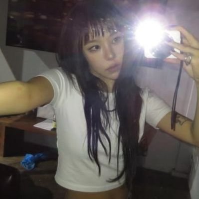 demi lovato, twenty one pilots, gay firefighters, pirates and horror media. entre otras cosas.