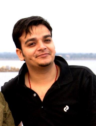 spareek0's profile picture. Strategy Consultant. Poet. Traveler.