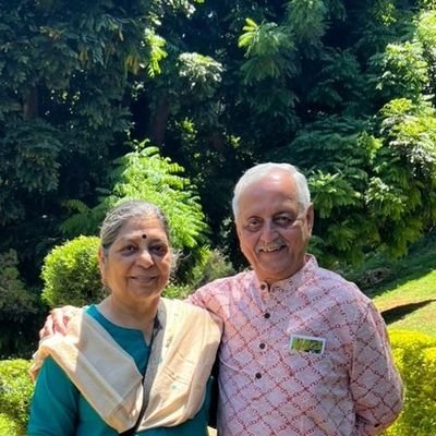 vinatewa_vinay's profile picture. Nature lover 🌿🌷🌻🐕. Photography 📸 Philately. Music 🎤 Wanderer 🛫 🚂🛳️🇮🇳 🇦🇹 🇮🇹 🇩🇪 🇲🇾 🇸🇬 🇦🇪 🇺🇸 🇮🇹 🇦🇹 🇩🇪
RT & likes not endorsements