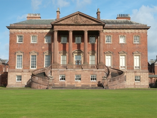 A unique University of Manchester collection in Cheshire.18th & 19thC paintings, decorative arts, costume, library & grand interiors!  Weddings @TableyHouseWedd
