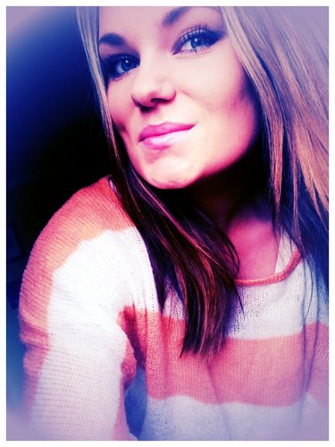 dizafiza's profile picture. 