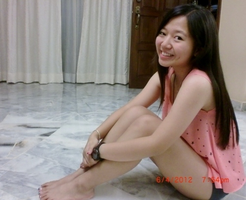 YvonneJYKoon's profile picture. just me being myself 
xoxo