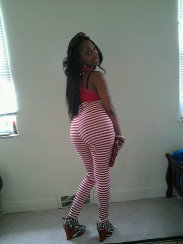 Pretty♡ ...Classy♥.. Fun♡...BadB***H ♥..
     Ps.Lovein Me Miyha..…♡™
FreeVante♥ ....FreeTay♥