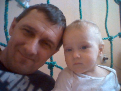 Живём, строим, растим, думаем о будущем.