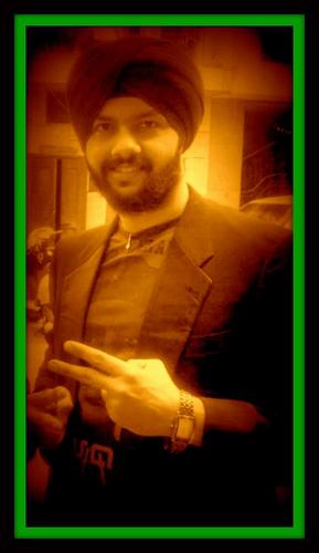 shankythedude's profile picture. Well, I am a kind of Explorer, who just want to reach the point of Horizon,walking thru the path of LIFE, Still Several Miles to go, Journey has just begun.