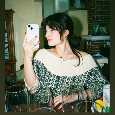 liliandradeg's profile image
