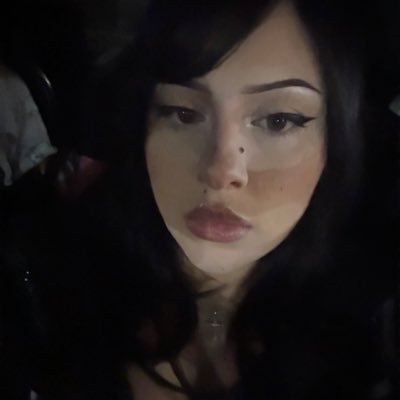 𝖆𝖗𝖎𝖊𝖑 💋