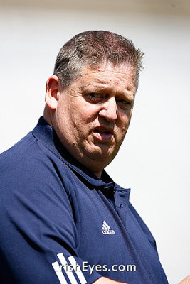 Coach Charlie Weis Profile