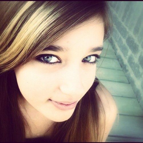 XXsydneygrayXX's profile picture. Teen Model   i am 13 and CANADIAN! I love dance music! especially 3 @deadmau5 and @skrillex 3 i LOVE to party! if u would like to book me for a shoot just dm me