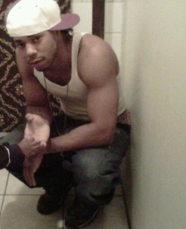 fb~jkwan flyguy..ig~itpaystobeme..kik~itpaystobeme...#sneakerboxmoney follow me on soundcloud treygunzz