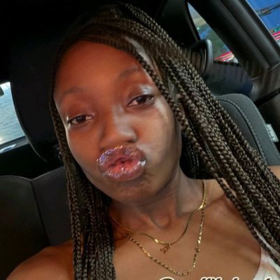 its Hershey 🍫 #Wet • 5’O Spoiled Brat •