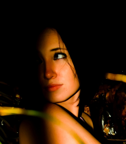 IFigurina's profile picture. Speak your mind, even if your voice shakes