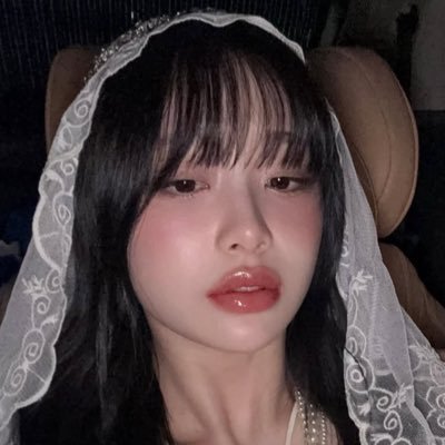 val, ᵃᵘ’ˢ