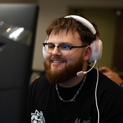 @AirForceGaming Community Manager at @TeamRallyCry / Director of Operations at @ForerunnerStrat / Former Referee at @1v1Me / Air Force Veteran
