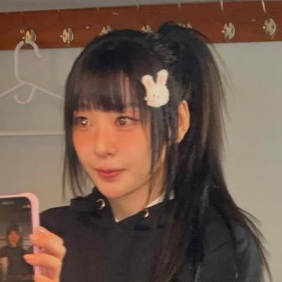 skzloonapink fan account ★ 24