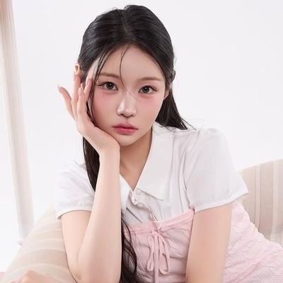 𝑹𝒓 niyoo bebelac 🍼🧁