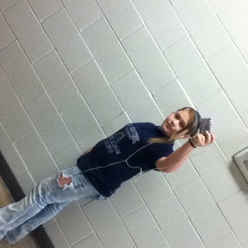 hobby_maddy's profile picture. 