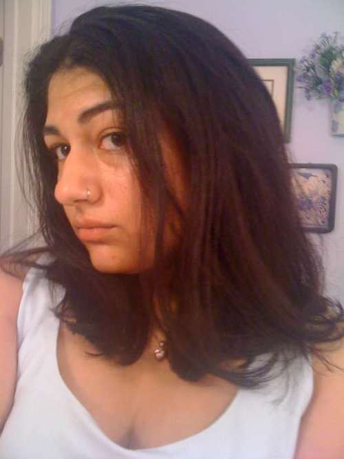 i like sports, video games, smoking, and movies. I dabble in writing and art. I have nothing to sell you.