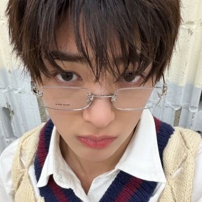 ᥱ𝗍һყ. 👾 || jangan lupa fb yak 😥