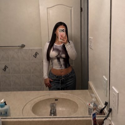 🦋