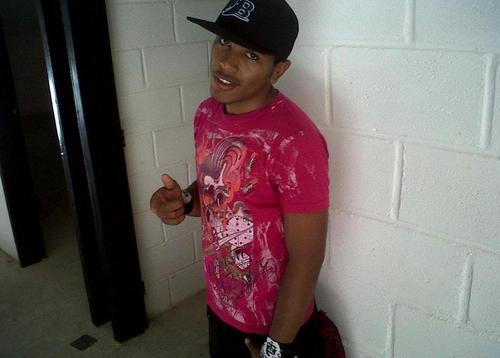 DUBC16's profile picture. T.S.U. En Telecomunicaciones
Bailarin 
Tengo Pasion Por lo Que Hago 
Confio en Dios Sobre Toda las Cosas