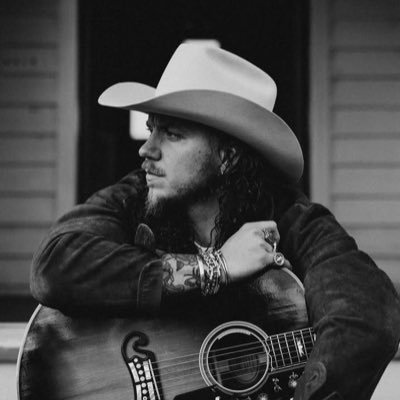 Brandon Lake | Official
Worship leader & songwriter
Old page suspended — this is the new home
New music, worship, behind the scenes