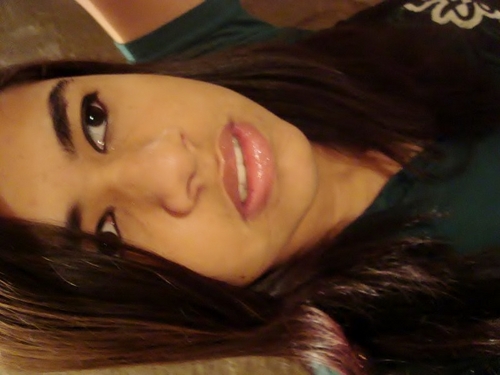 ~ α gαrotiinhα imperfeitα,
αqeelα qeê chorα de dor,
αqeelα qeê ja sofreu poor αmor,
αqeelα qe sαbe se αrrepender ♥