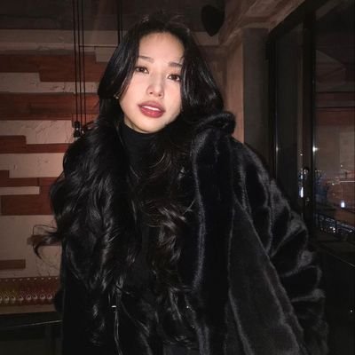 hyerin. 𐀔