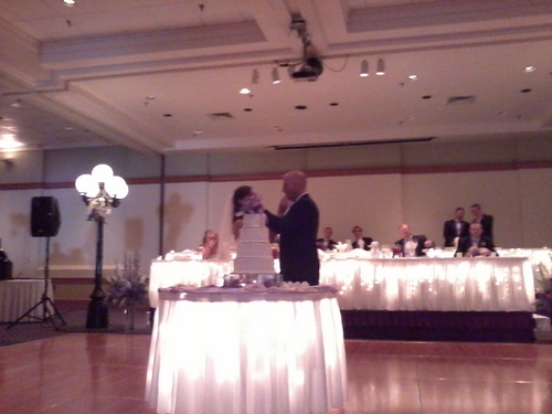 RELAXING WITH FAMILY