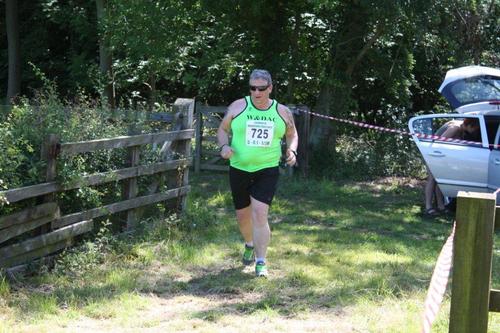 Marathon runner, and attempt to do 50 races in 50 weeks, including 12 x 1/2 marathons, 4 x Marathon, 1 x ultra marathon, 1 x multi day ultra marathon,