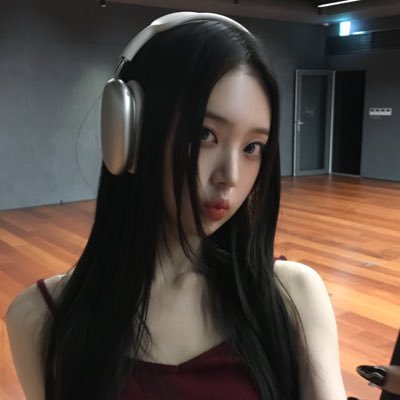:3