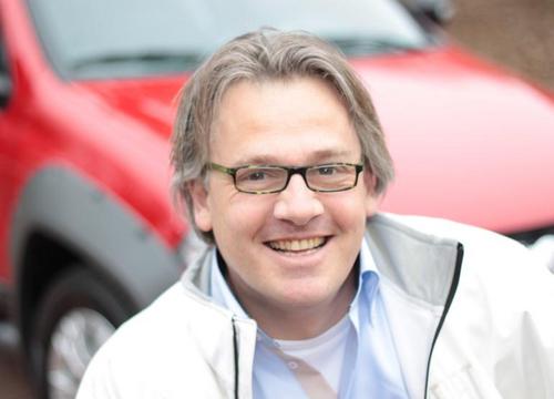 owner @ in serious business & Bos automotive gepassioneerd trainer & coach in de autobranche