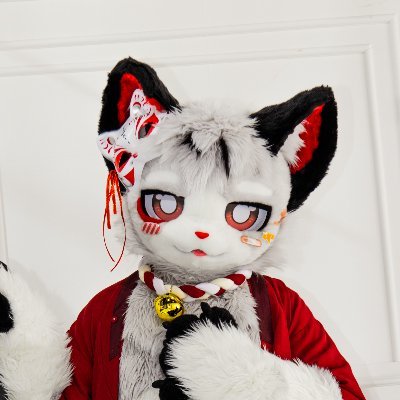 zhumook's profile image