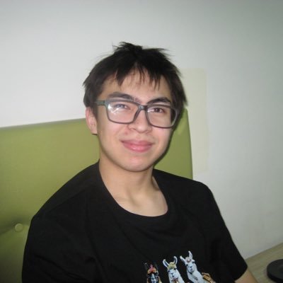 rxssula's profile image