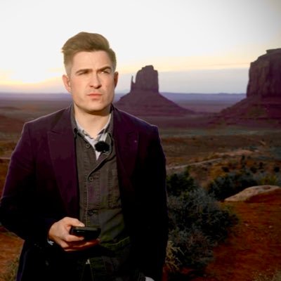 US Correspondent @SVT. Also Russia/Ukraine/MENA/etc. Usual caveats. BJJ, hård musik. ”Gymnasial ultraposör med moderna fräsiga kläder som dillar utrikespolitik”