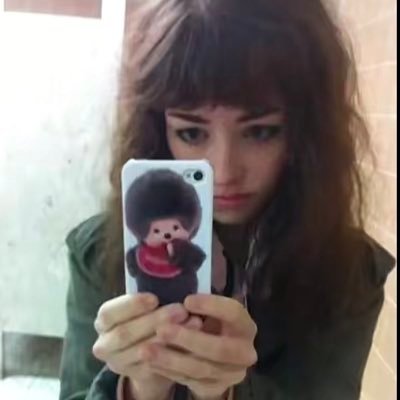 Hi