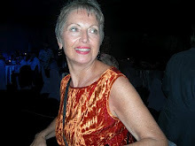 lina_montan's profile picture. Non si entra con scarpe infangate nell'animo del prossimo.
E non serve pulirsele prima.