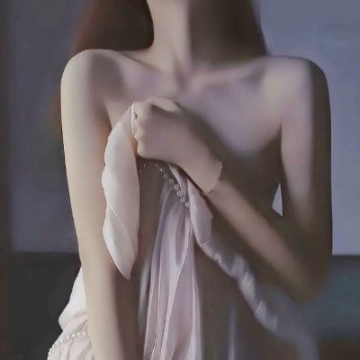 依依