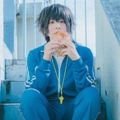 からあげと𝚄𝚅𝙴𝚁𝚠𝚘𝚛𝚕𝚍、🍼💛
