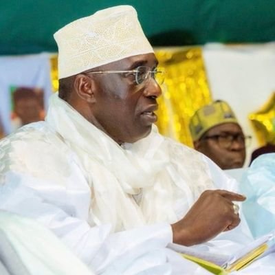 Entrepreneur●
Muslim❤ aspire à devenir Talibé Cheikh🙏🏽
