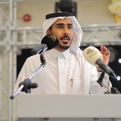 تجدني بين نبض البوح.. وحرف الطموح