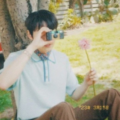 only here for doyoung and women
