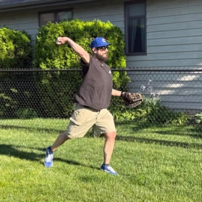 Dad, Sports Nut/Collector, Music Aficionado…#Cubs #Bears #Blackhawks