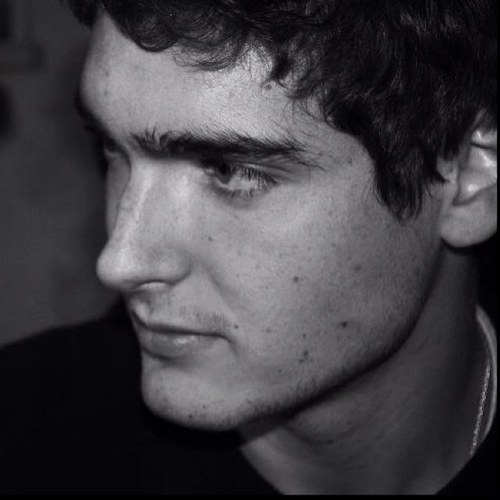 emilienrosson's profile picture. Digital Designer & Web Addict