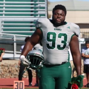 ENMU transfer || 300 lbs || 6’4 || DL #93|| 1 year of eligibility || game changer, motivator for my team, last of a dying breed
NCAA: 1902410649