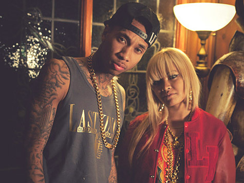 lastkings queen #team tyga #team ymcmb #team don't give a fuck
