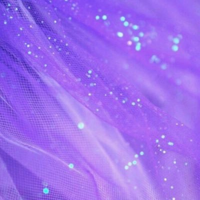Artist ❤️‍🔥 Music Lover 🎶💫🪩 
Soulful Woman 👸🏻 Made with Joyous LOVE 💜 PASSION | JOY | CREATIVITY | ✨🫶✨Vegan 🌱